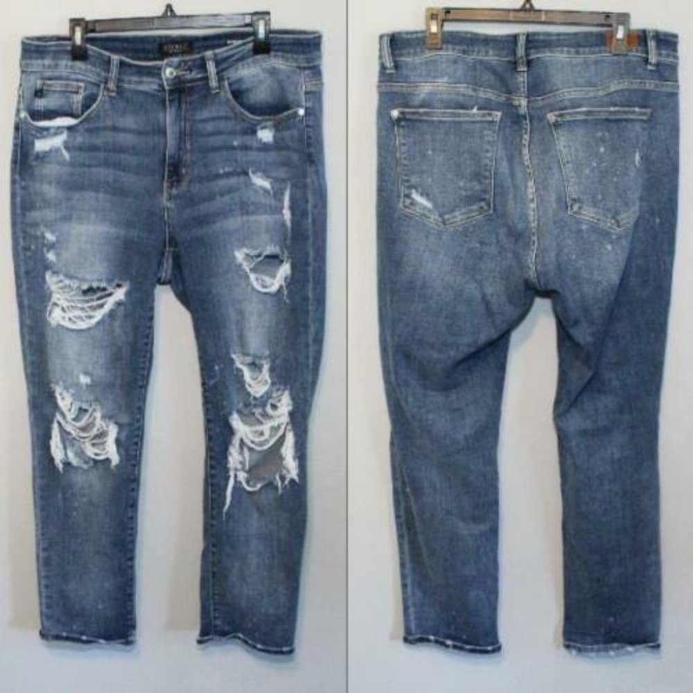 Judy Blue Destroyed Distressed Boyfriend Jeans Women's Plus Size 14W H11774 - Picture 12 of 12